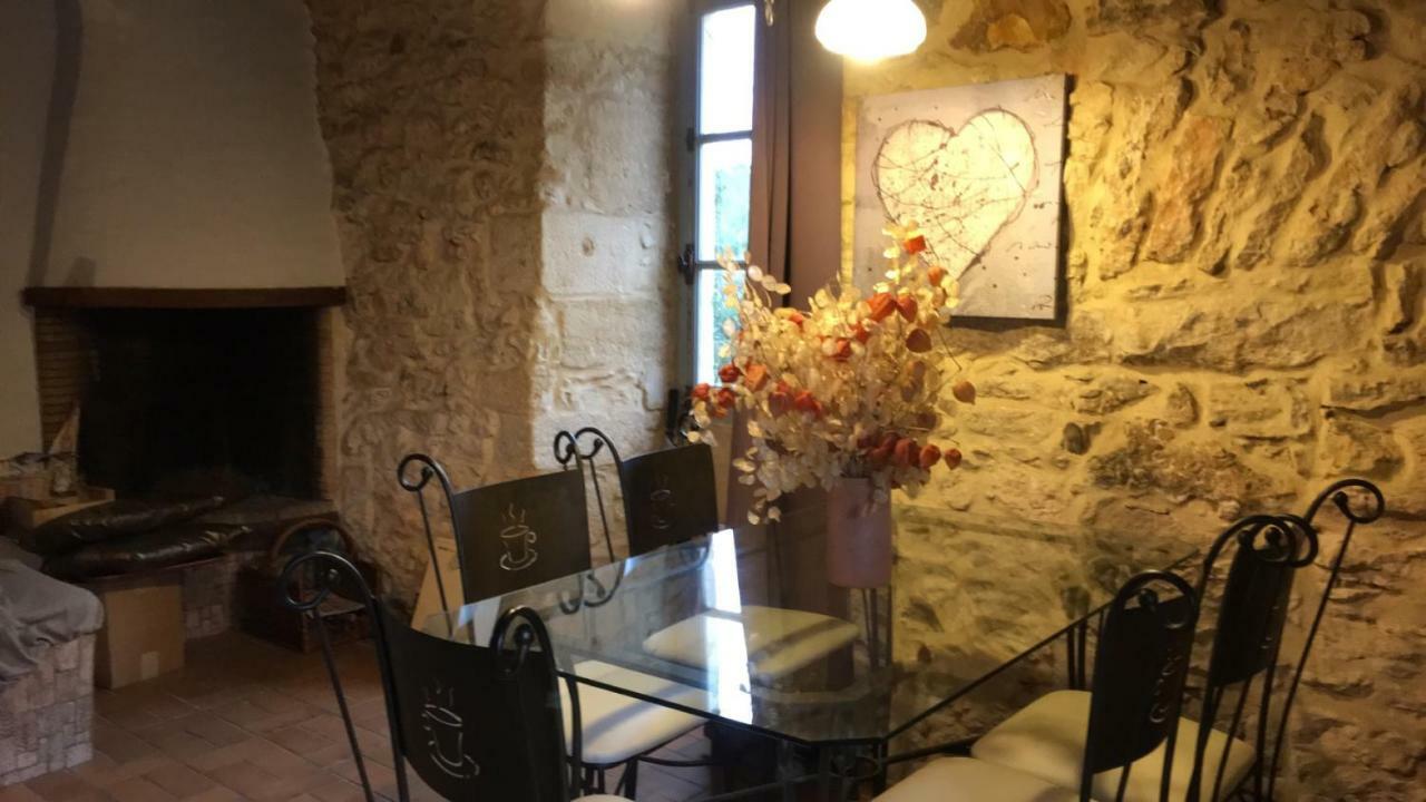 Petite Maison En Perigord Noir Plazac Bagian luar foto